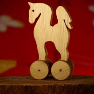 Caballito de Madera con Ruedas – Juguete Clásico Artesanal